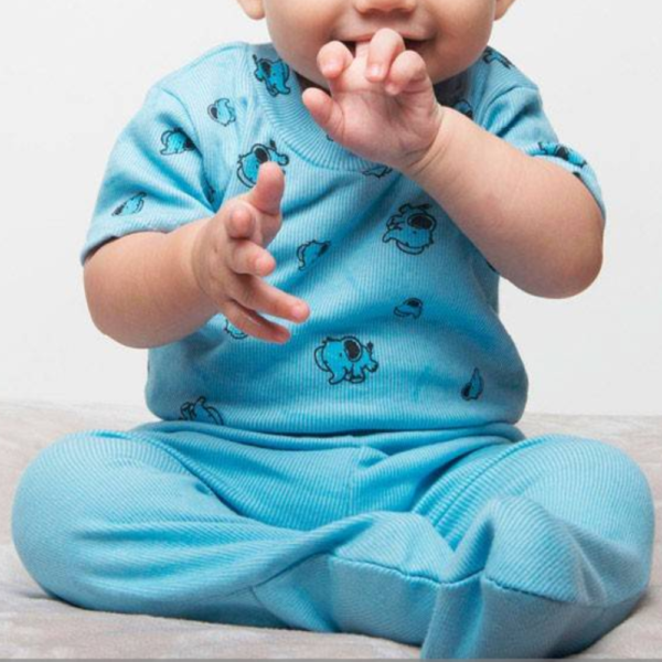 Calça bebê com pezinho PDF      Ref. 1000IJ